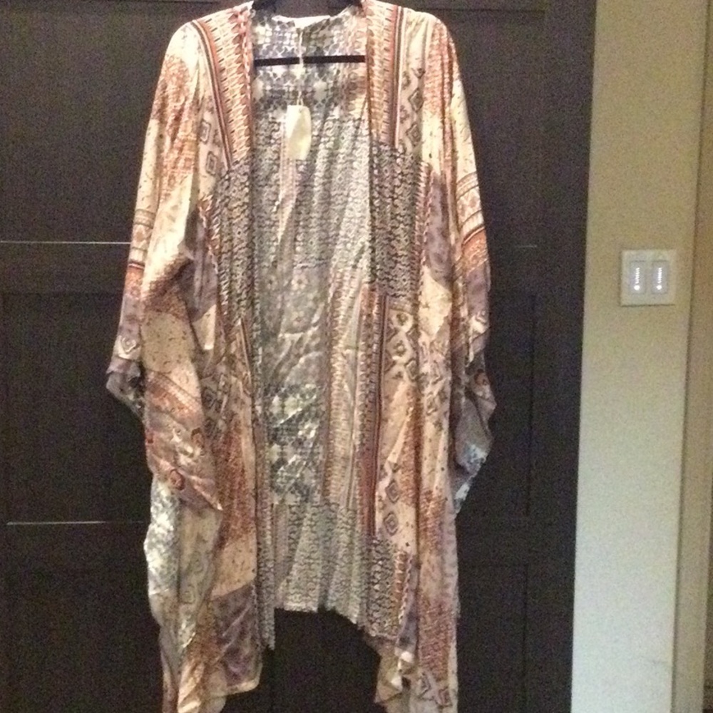 NWT easel Purple, Pink &. Rust Kimono